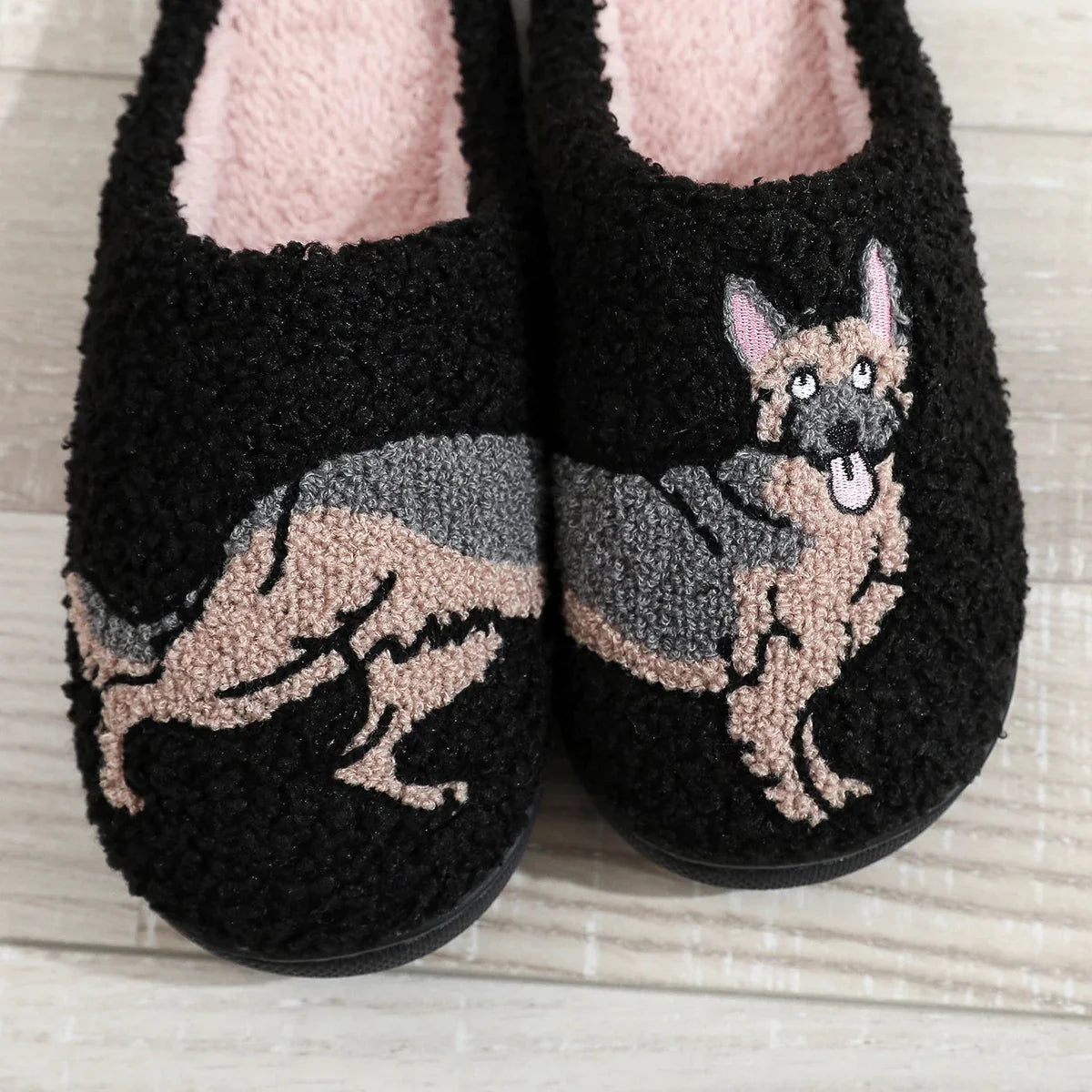 Pantufa Cachorrinho Duke - Solado Antiderrapante