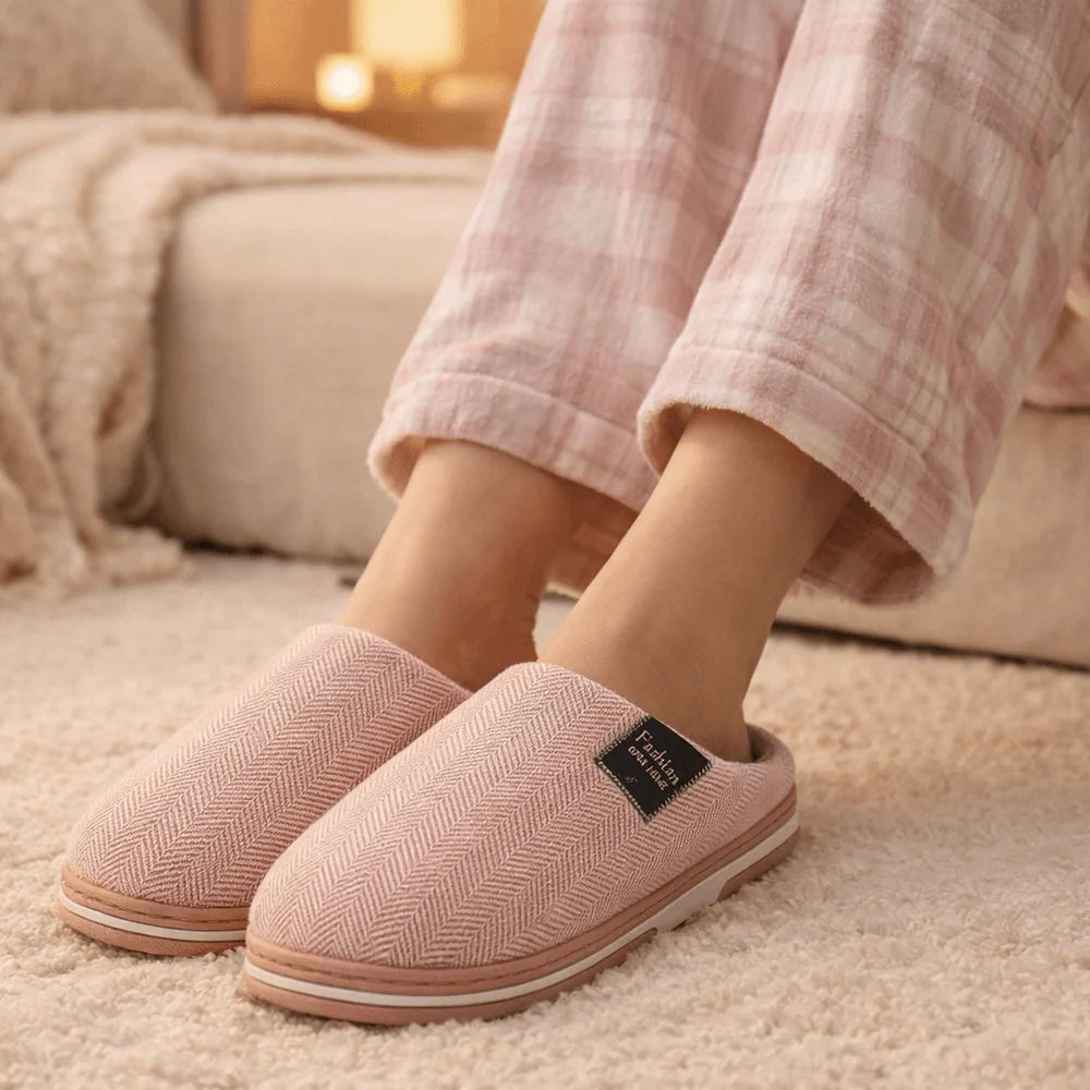 Pantufa de Inverno Louisa - Solado Antiderrapante