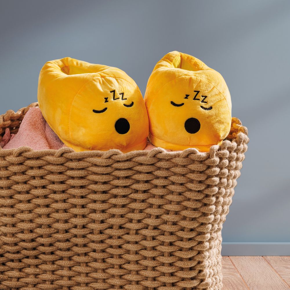 pantufa-emoji-sono-cesto